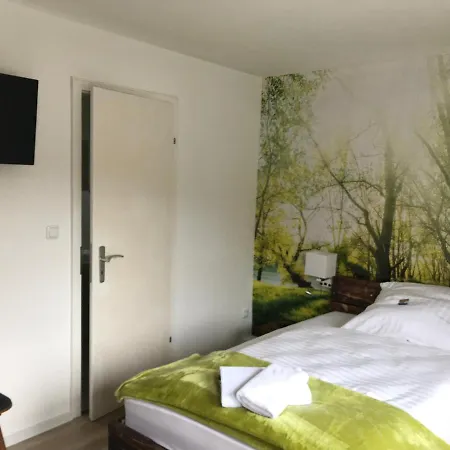 Landgasthof Zum Dorfkrug イン