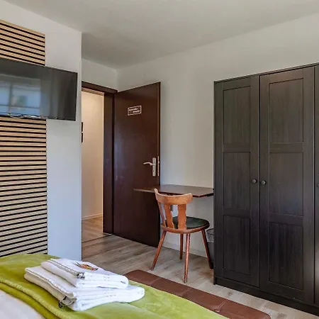 宾馆 Landgasthof Zum Dorfkrug