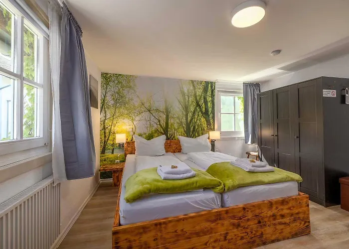 Estalagem Landgasthof Zum Dorfkrug Schoneberg (Altenkirchen)