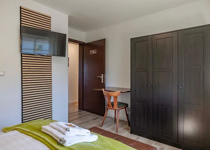 Estalagem Landgasthof Zum Dorfkrug